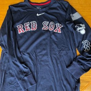 Men’s Nike dri-fit Red Sox long sleeve